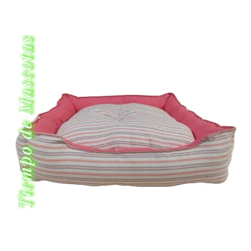 Cama Cuadrada M - Producto en Tiempo de Mascotas